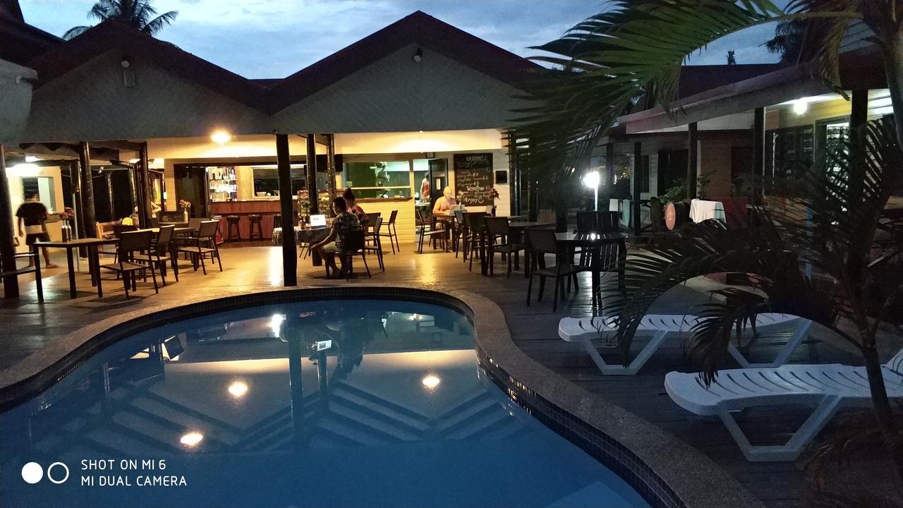 Beach Escape Resort Nadi Exterior foto